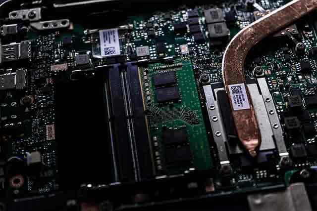 Luxury Electronic Devices: A Symphony of Innovation and Elegance